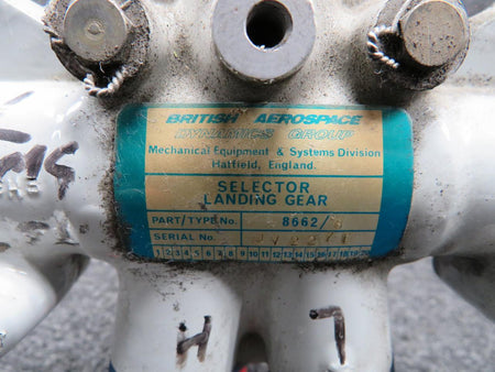 British Aerospace 8662-B British Aerospace Landing Gear Selector