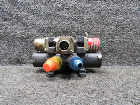 General Controls AV14K1189 General Controls Three Position Hydraulic Directional Control Valve