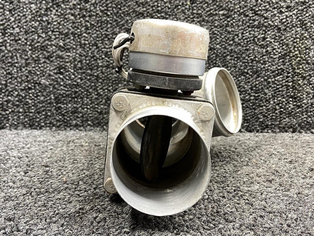 Cessna Aircraft Parts 5117258-11, A33D89 Cessna 414 Cabin Pressurization Duct LH with Valve