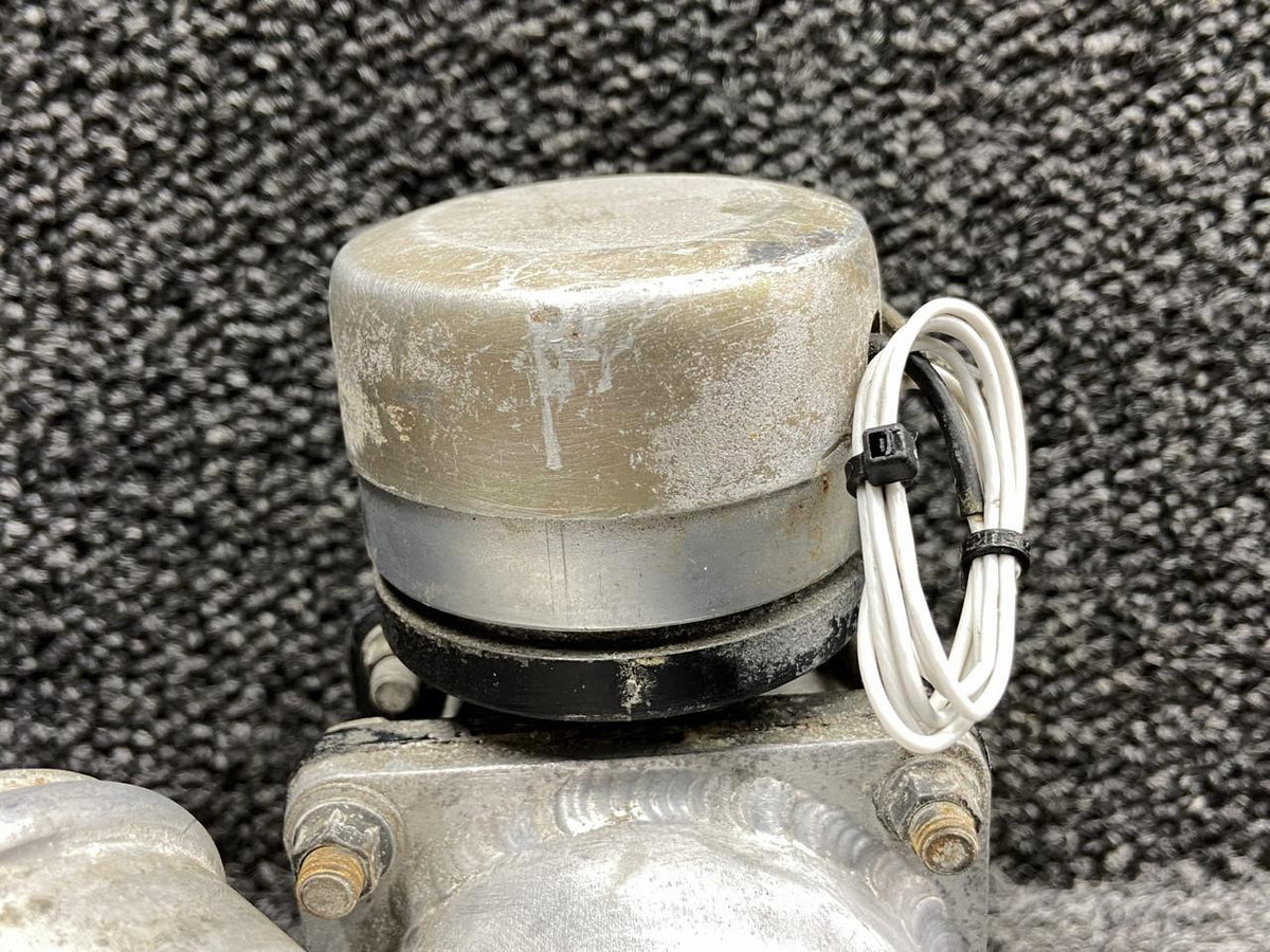 Cessna Aircraft Parts 5117258-11, A33D89 Cessna 414 Cabin Pressurization Duct LH with Valve