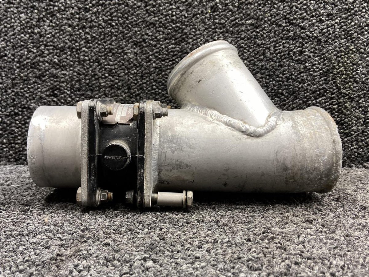 Cessna Aircraft Parts 5117258-11, A33D89 Cessna 414 Cabin Pressurization Duct LH with Valve