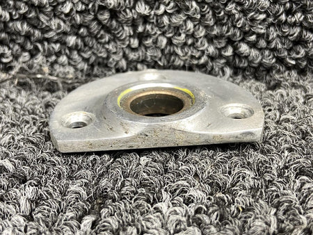 Cessna Aircraft Parts 5111521-5 Cessna 414 Cabin Door Latch Base