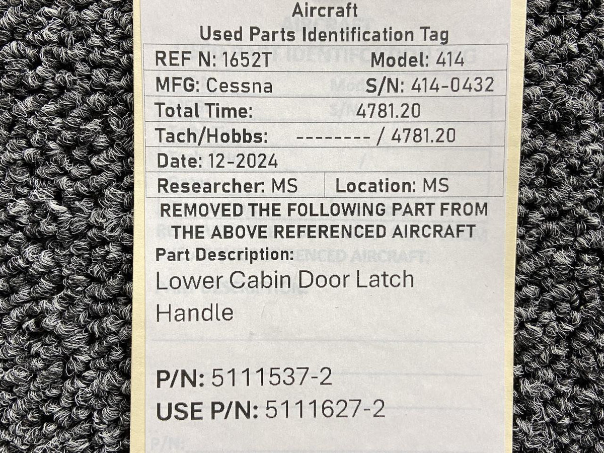 Cessna Aircraft Parts 5111537-2 (Use: 5111627-2) Cessna 414 Lower Cabin Door Latch Handle