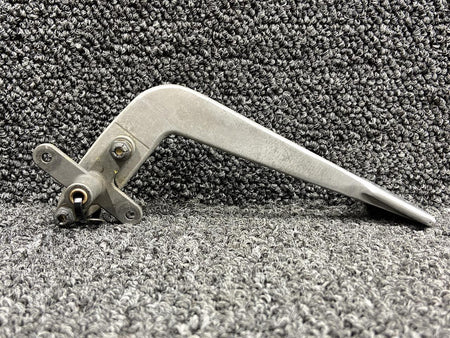 Cessna Aircraft Parts 5111537-2 (Use: 5111627-2) Cessna 414 Lower Cabin Door Latch Handle