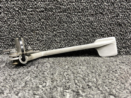 Cessna Aircraft Parts 5111537-2 (Use: 5111627-2) Cessna 414 Lower Cabin Door Latch Handle