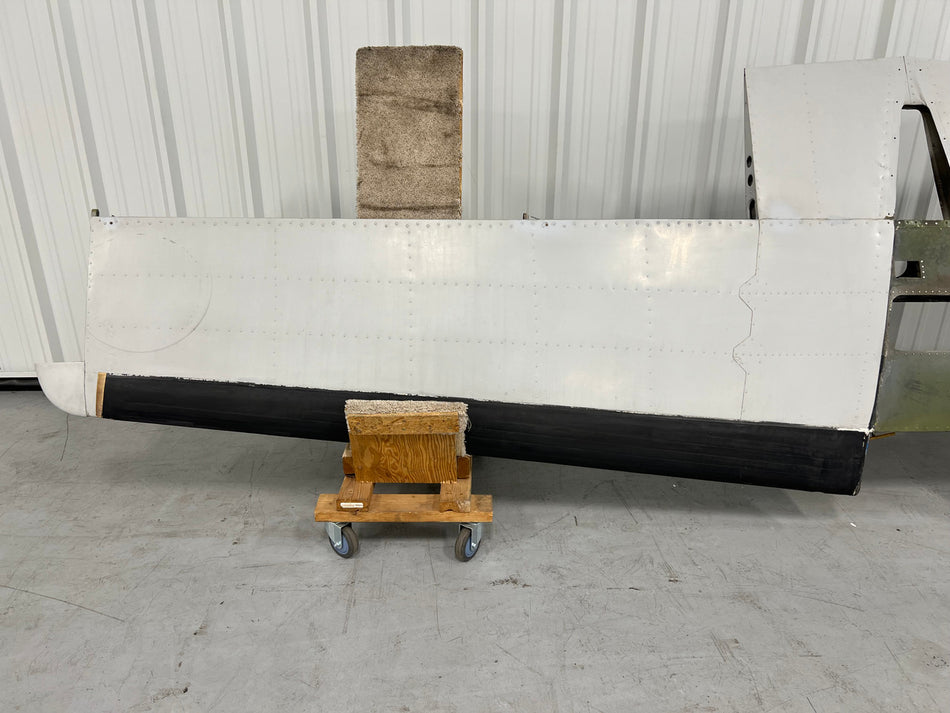 5032000-17 (Fso: 5032000-24) Cessna 421B Horizontal Stabilizer (Hail Damage)