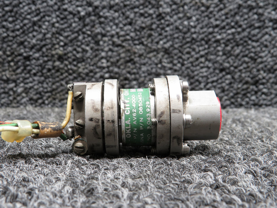 AV62-4000-2 (Alt: 0850452-7) Avionics Inc. Fuel Pressure Switch