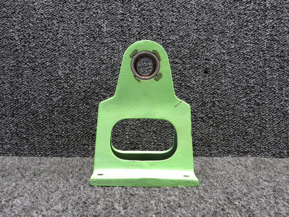 50-524420-3 Beech KA-C90A Elevator Hinge Inboard LH (Core)