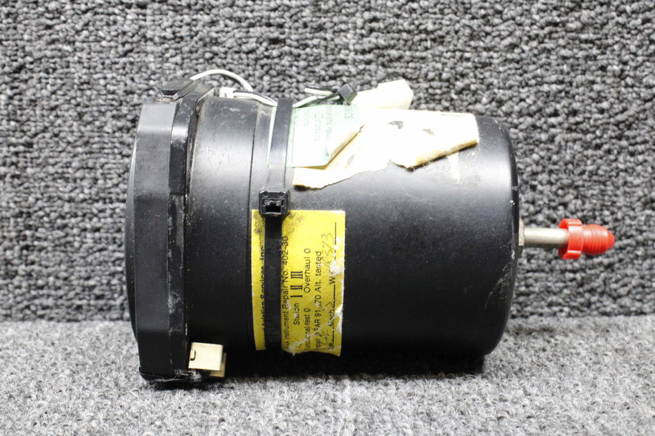 7030-50101 (Alt: C661035-0101) United Vertical Speed Indicator (Lighted, 28V)