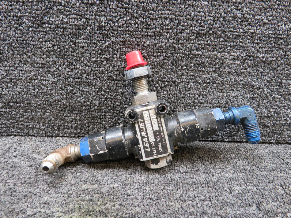 2380014-3 Learjet 24B Hydraulic Shuttle Valve