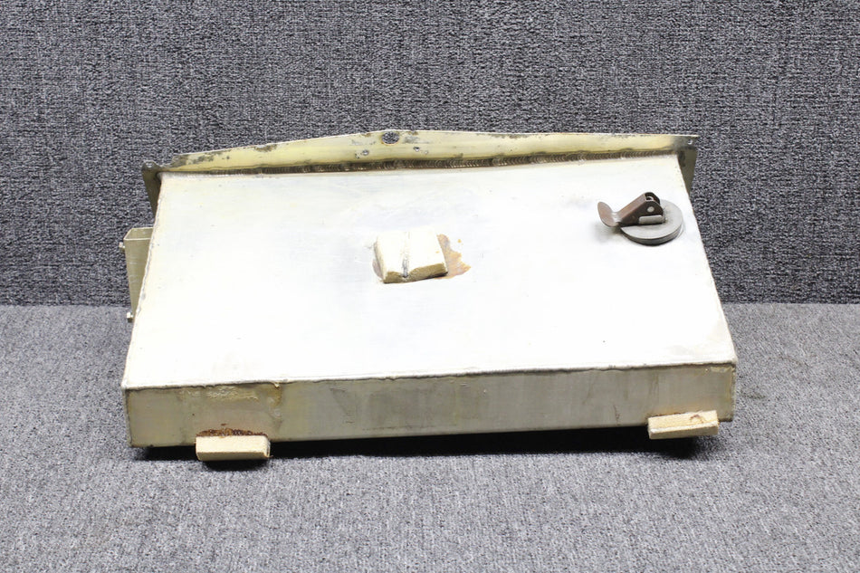 5626016-1 Cessna 414 De-Ice Alcohol Tank Assembly (Corrosion Damage)