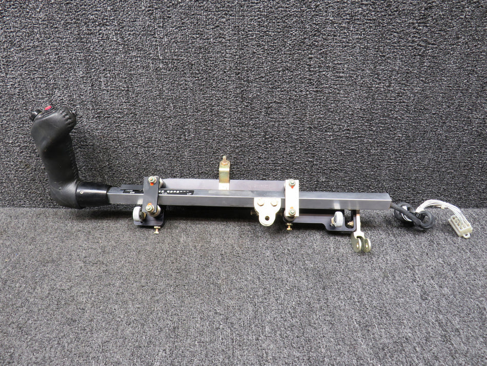 17672-001, 13975-003 Cirrus SR22 Yoke Grip LH w Tube, Bearing Mount & Switches
