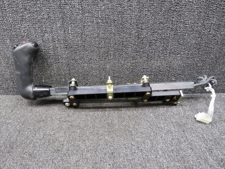 N565CP-73KW