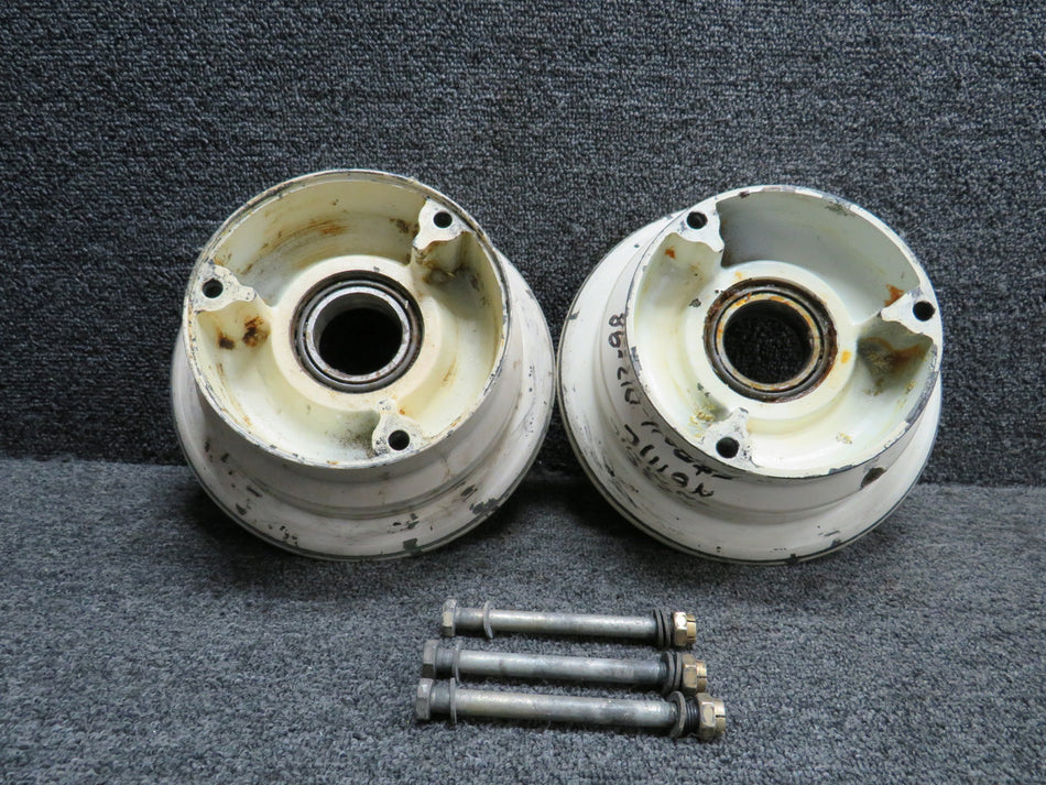 40-59 Cleveland 6.00-6 Main Wheel Assembly with Bearing (Chipped)