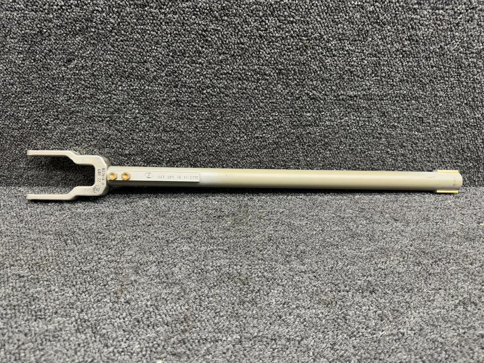 A319-3, A176-4 Robinson R22 Beta Cyclic Control Rod Assy with Yoke
