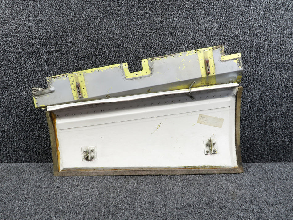 6221335-2 (Use: 6221335-67) Cessna 650 Spade Door Assembly with Web