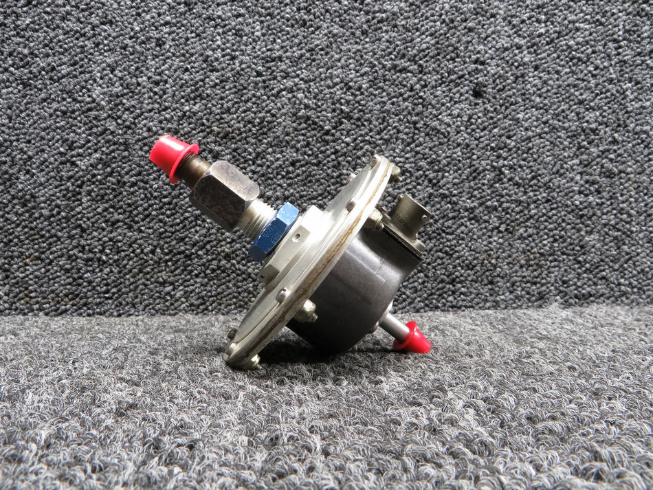 DA79S-32 Precision Sensors Differential Pressure Switch