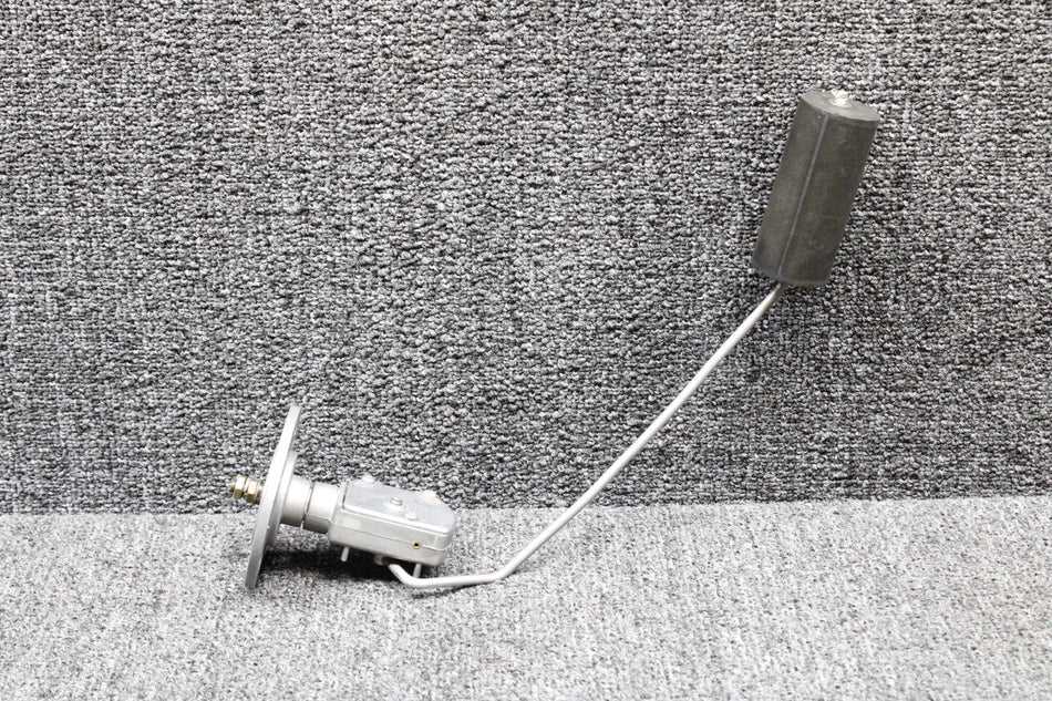 PS10013-8 (Alt: 7740-205) Piper PA32-301T Fuel Level Transmitter Inbd RH