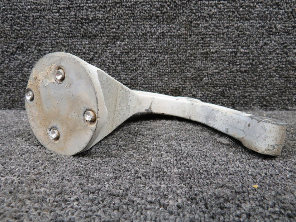 0843538-1 Cessna 320B Middle Nose Gear Door Hinge (Worn Paint) (Broken Rivets)