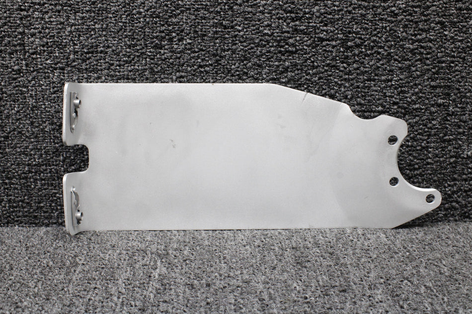 37880-003 Piper PA32-301T Wheel Fairing Bracket RH (Bead Blasted)