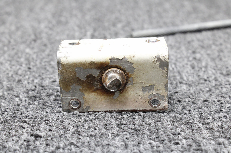 96863-006 Piper PA32-301T Aft Cabin Door Latch Actuator Assembly (Worn Pin)