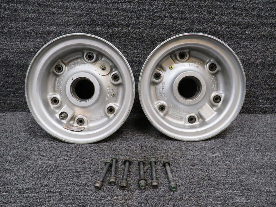 5000404 Goodyear 18-5.5 Nose Wheel Assembly