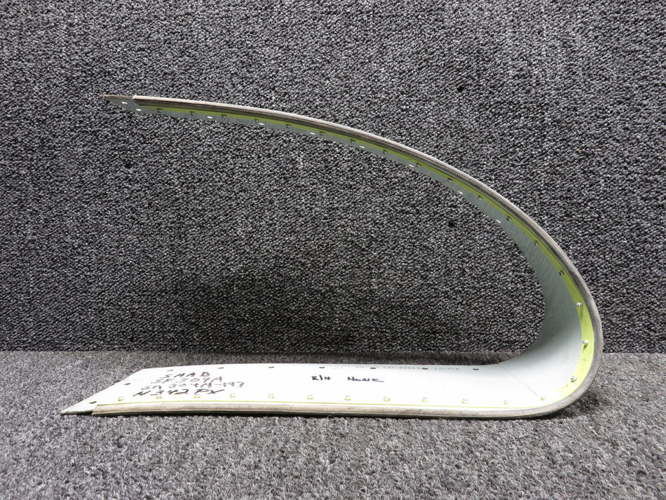 7253822-180 SAAB 304A Horizontal Fairing RH