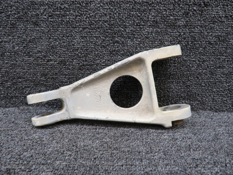 400097-503 Piper Aerostar Main Gear Torque Link (Minus Extra Hole)