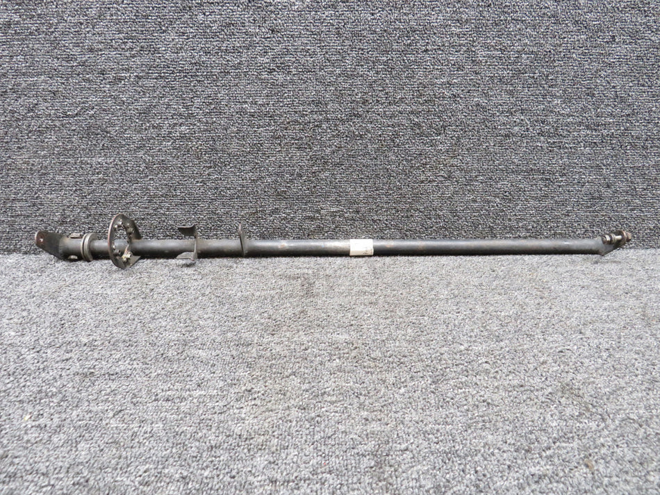 1560211-5 Cessna 337B Aft Cowl Flap Torque Tube Assembly