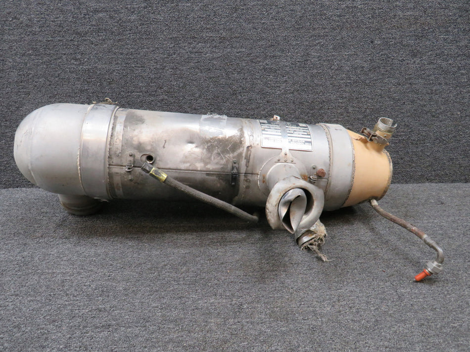 D83A28 Janitrol S-50 Cabin Heater Assembly (Volts: 24) (Dented, Worn)