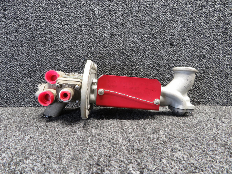 265-482012-2 Sabre Pilot & Vent Single Point Refueling Wing Tip Valve Assy RH