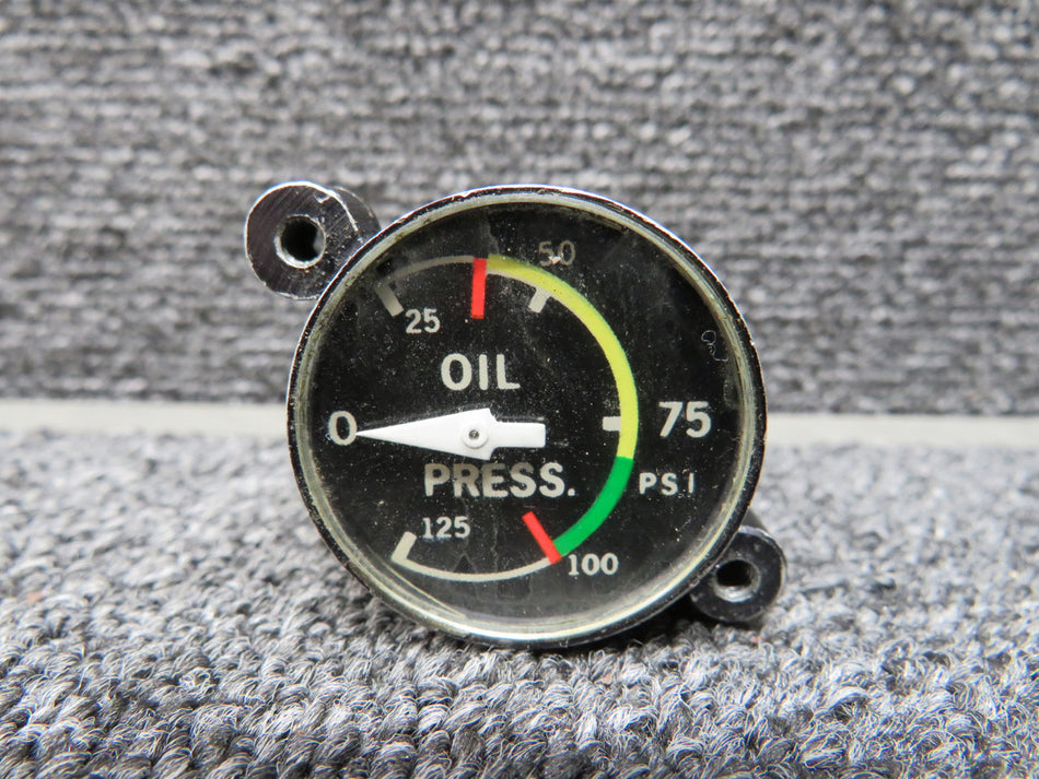 3-311-3 (Alt: 50561-000) UMA Inc Oil Pressure Gauge (Worn)