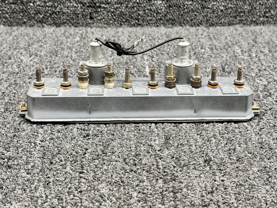 06205-8, 8-90418 Rochester & Stewart Warner Fuel Cluster Indicator