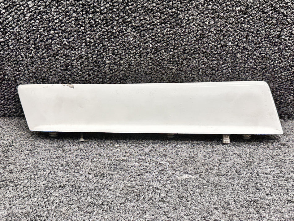CI-118 Comant Marker Beacon Antenna (Wear to Paint)