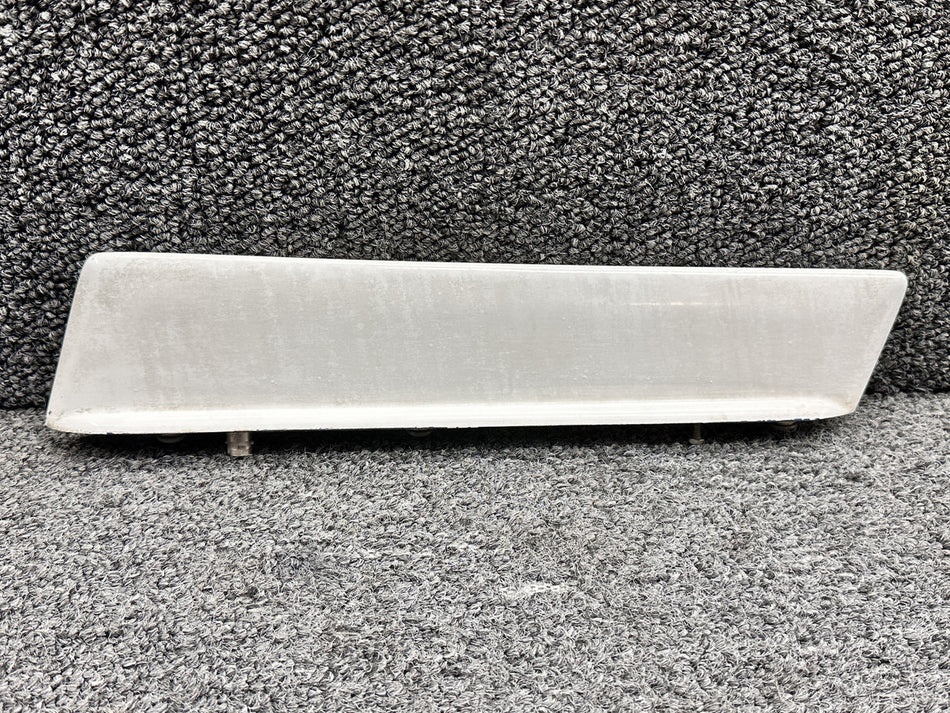 CI-118 Comant Marker Beacon Antenna (Wear to Paint)