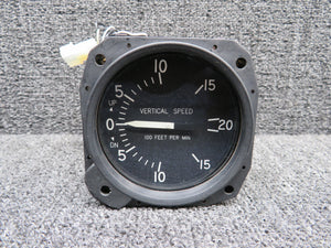 7000 (Alt: C661080L0101) United Vertical Speed Indicator (Lighted, Code: C.79)
