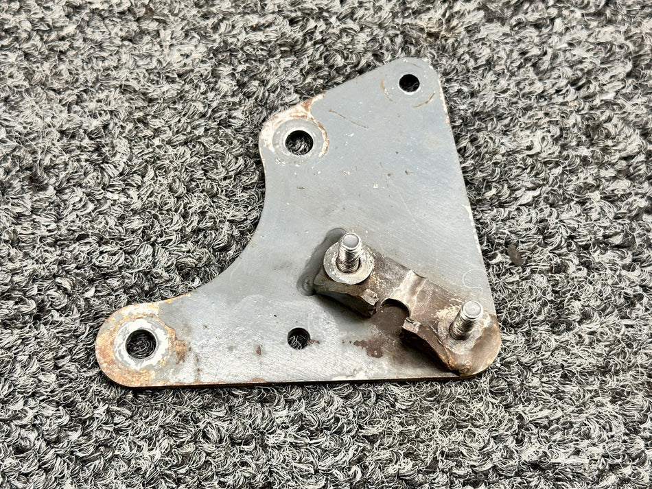 98645-005 Piper PA32R-301T Engine Control Mount Plate