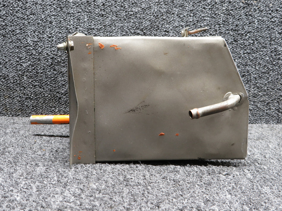 68802-000 Piper PA32-260 Battery Box Assembly (Damaged)