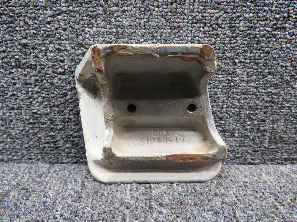 1241043-1 (Use: 1241043-201) Cessna 210 Main Gear Step LH (Worn)