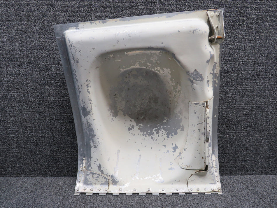 1211185-2 Cessna 210 Main Gear Wheel Well Door RH (Wear)