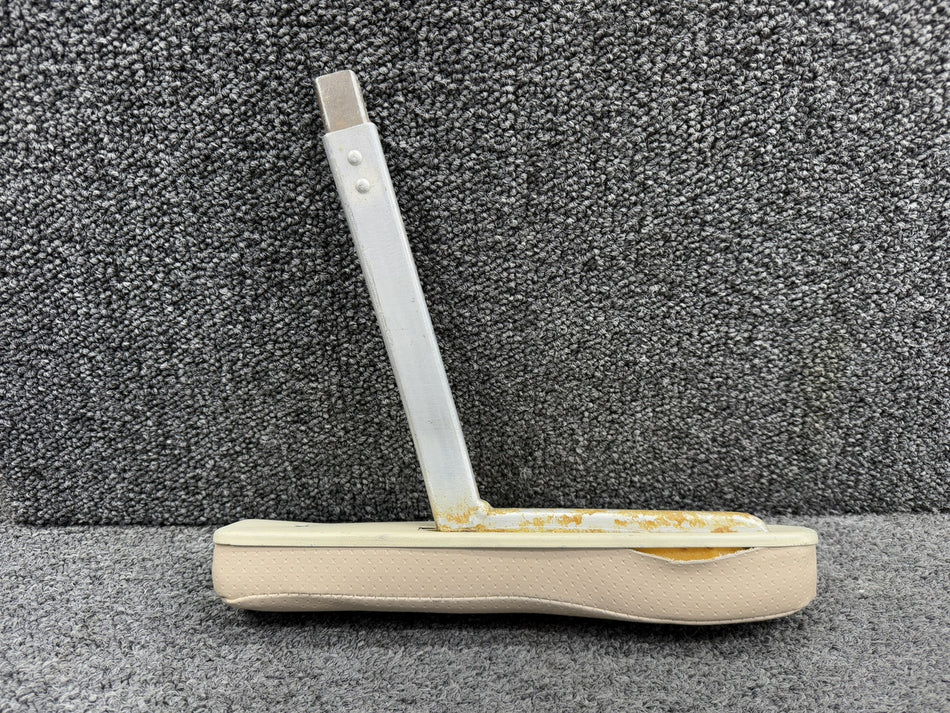 0812990-29 Cessna 320A Armrest Assembly RH (Hole)
