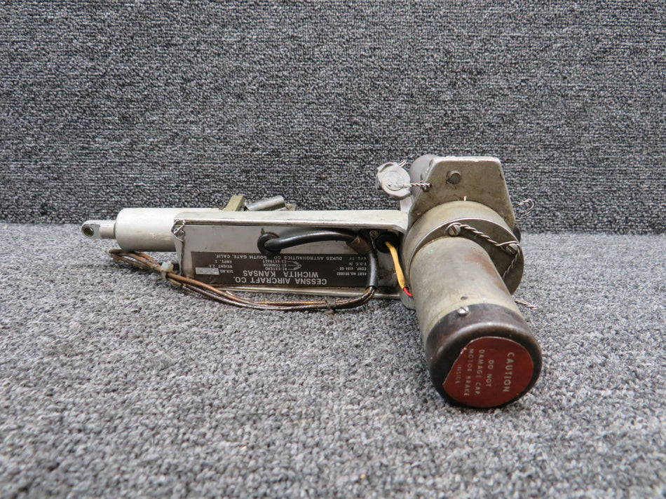 9910003 (Alt: 4194-00-1) Dukes Cowl Flap Actuator Assy (Small Wear Marks) (24V)