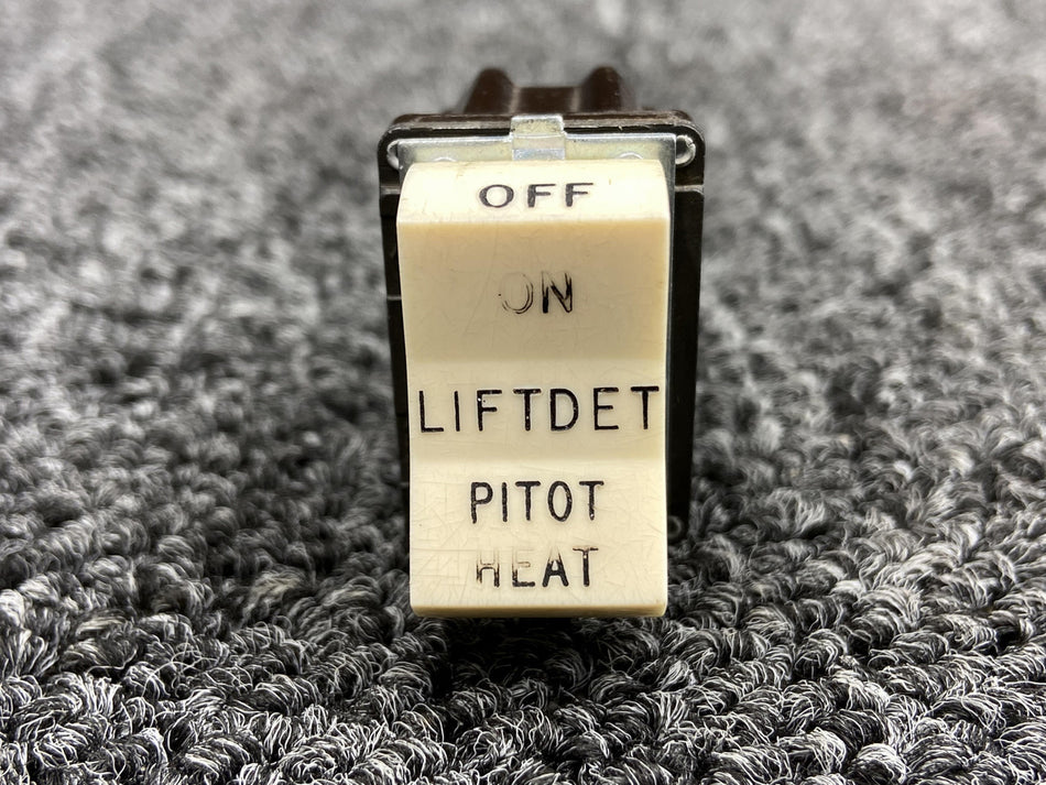 99377-042 Piper PA34-220T Pitot Heat Rocker Switch