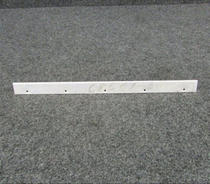 68661-000 Piper Scuff Strip (JC)