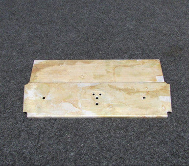 0513133-39 Cessna Door (JC)
