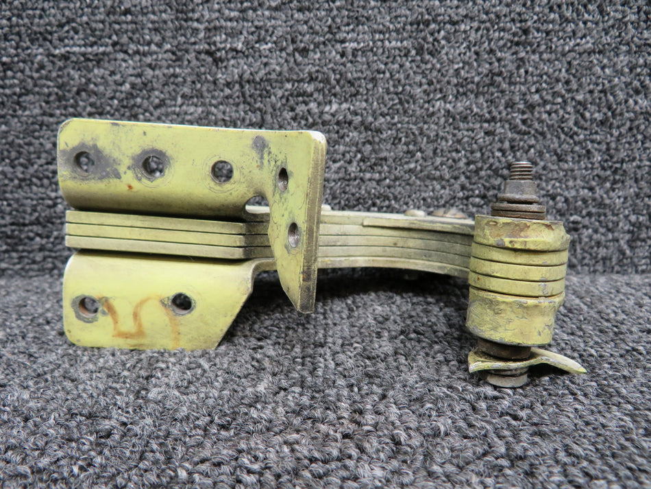 35-815266-1 Beechcraft A36 Forward Inboard Hinge Assembly LH (Worn)