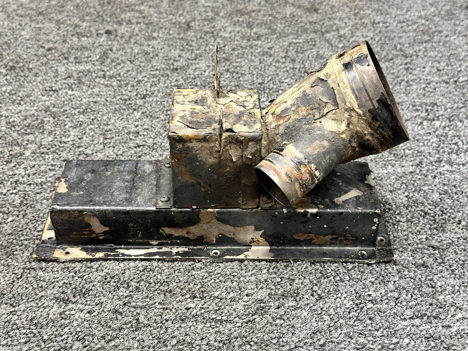 65545-000 Piper PA28-181 Cabin Heat Distribution Box Assembly (Chipped Paint)
