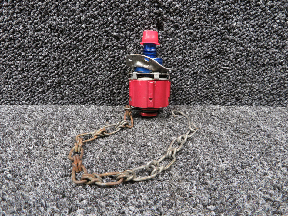 155-S7-8D Hydraulic Line Cap Assembly with Adapter and Chain (Bent Bracket)