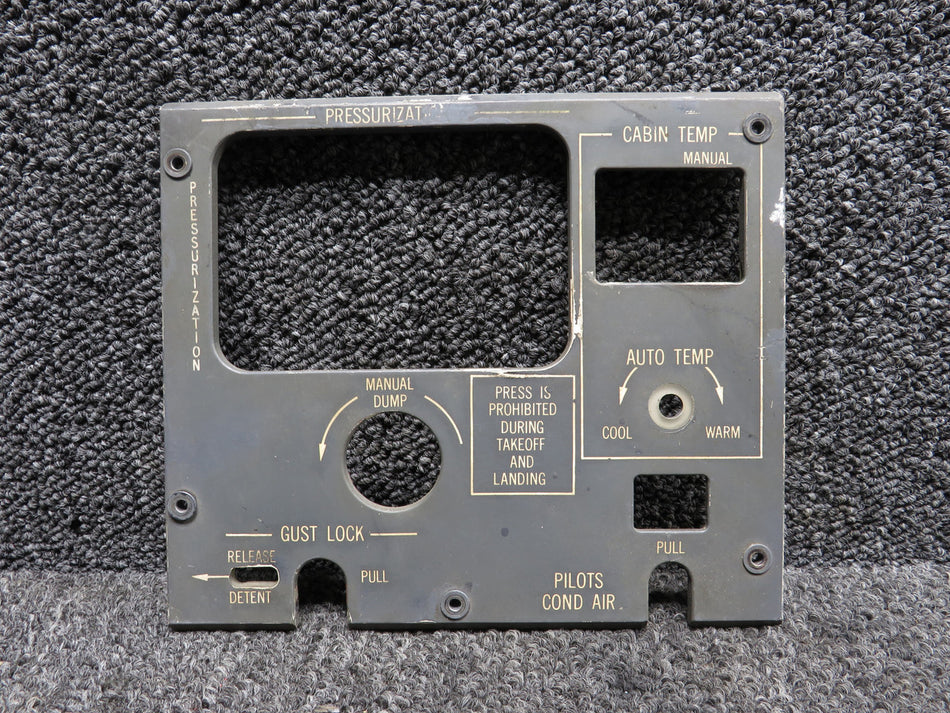 5883061-9 Aero Commander Pressurization Indicator Panel