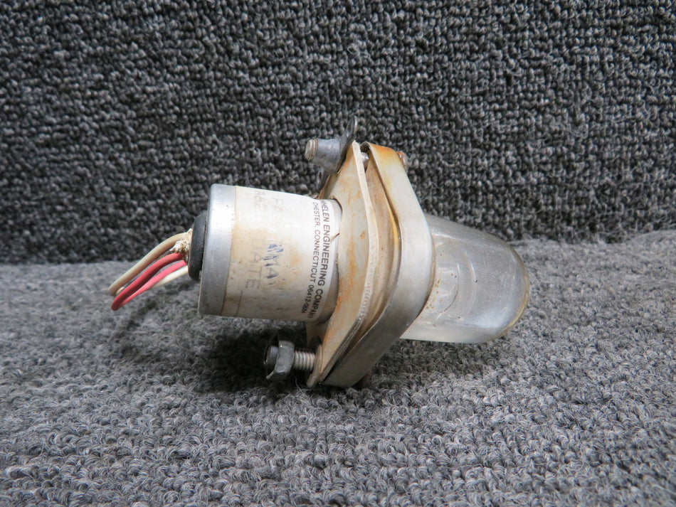 A625 Whelen Wing Tip Strobe Light Assembly (Worn)
